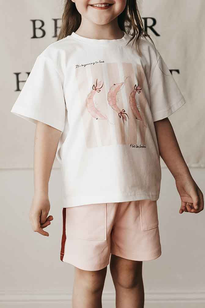 Kids Tee - It's beginning to look a lot like Christmas