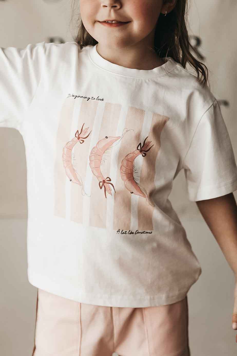 Kids Tee - It's beginning to look a lot like Christmas