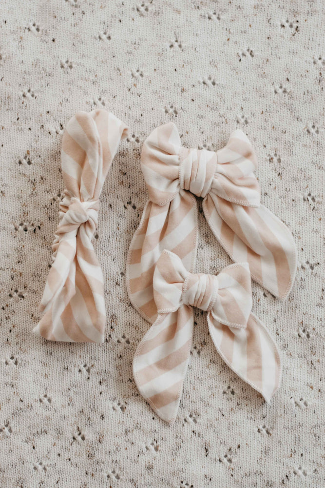 
            
                Load image into Gallery viewer, Peach Stripe Bows
            
        
