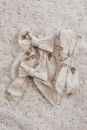 Lola Embroidery Bows