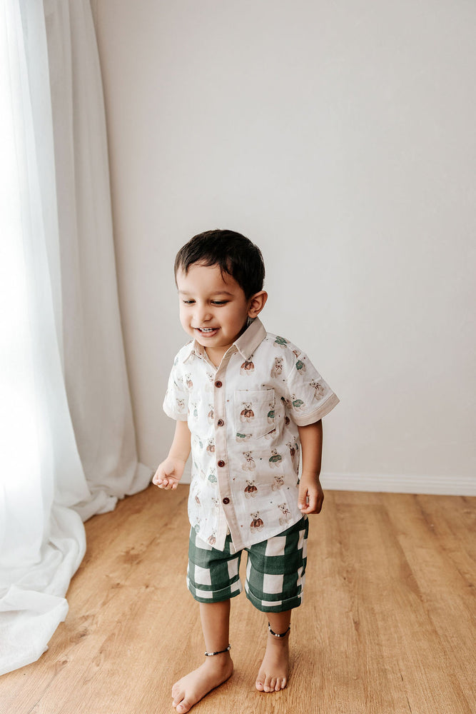 Kids Collared Shirt: Merry Peshal