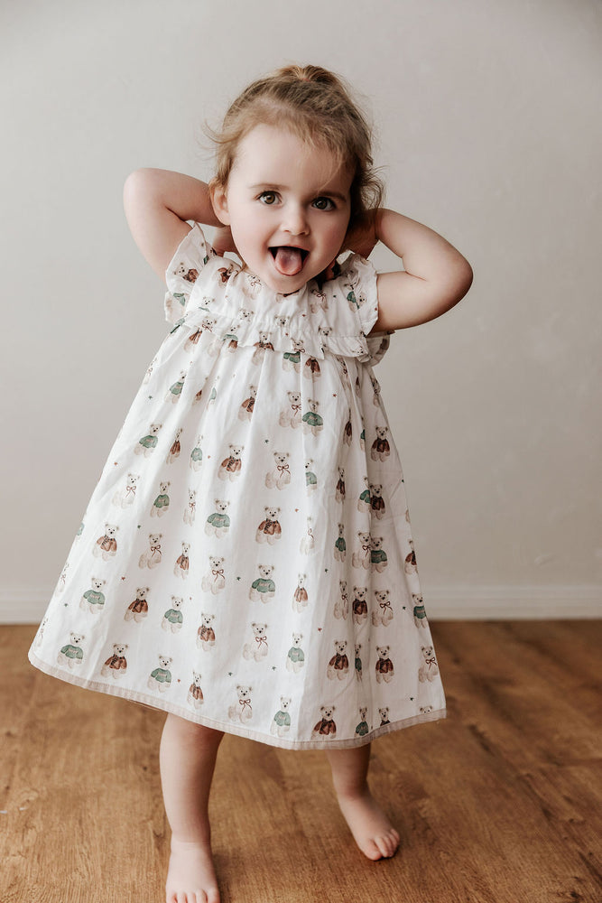 Playsuit/Dress: Merry Peshal