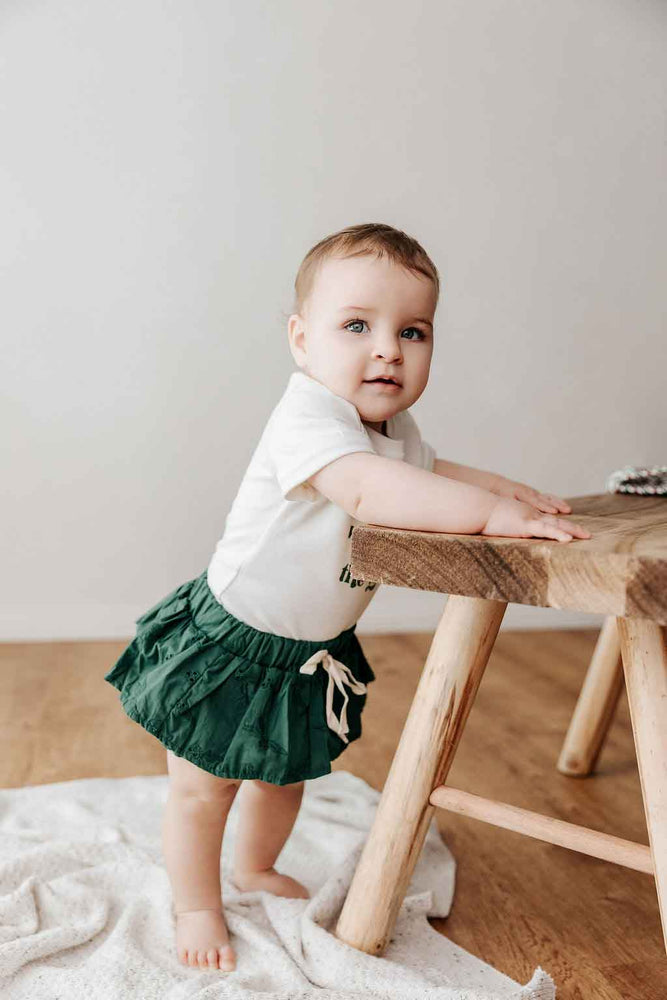 Frill Bloomers: Holly