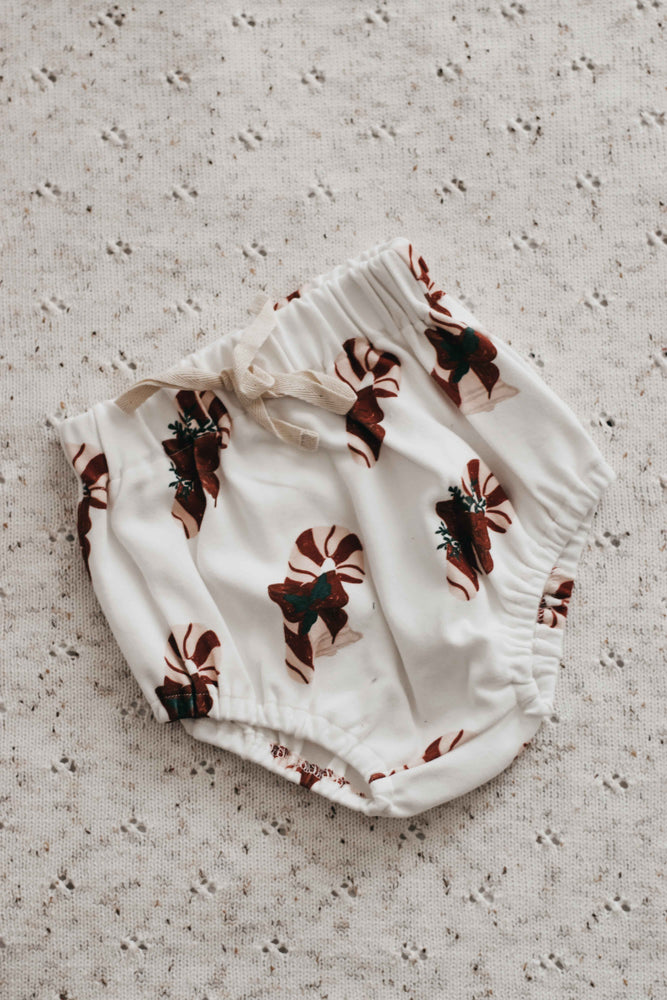 Basic Bloomers: Candy Cane