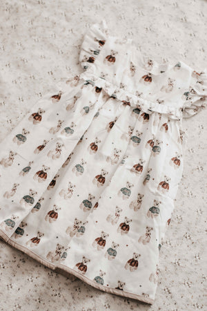 Playsuit/Dress: Merry Peshal