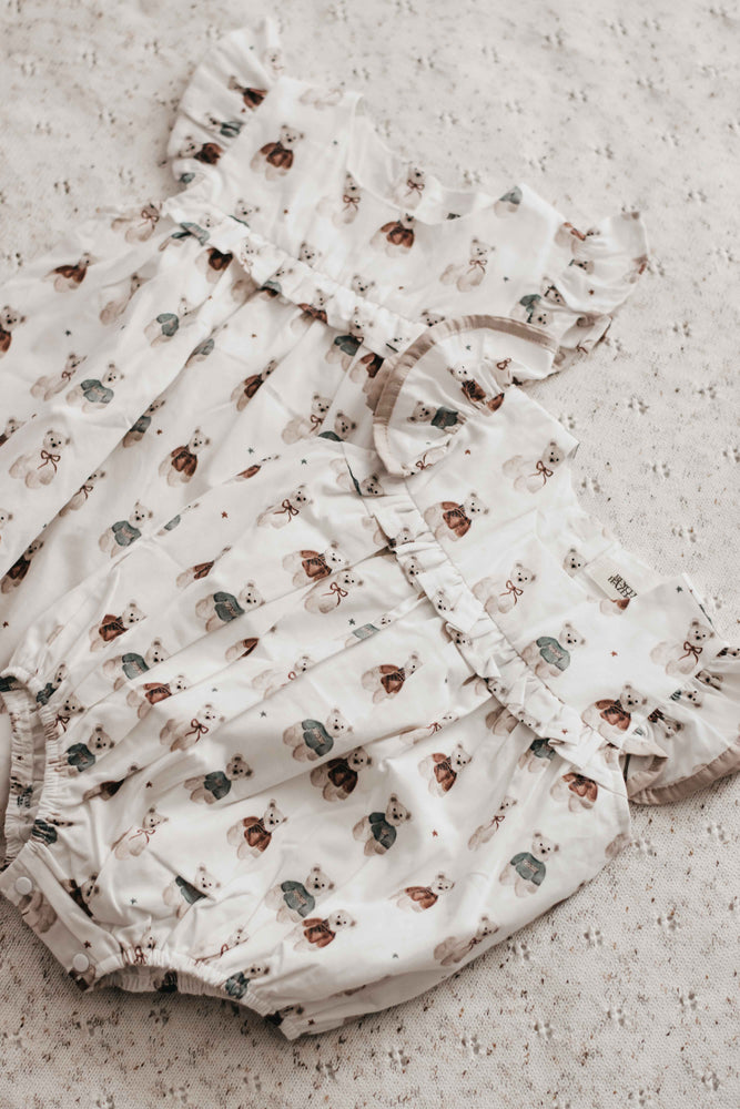 Playsuit/Dress: Merry Peshal