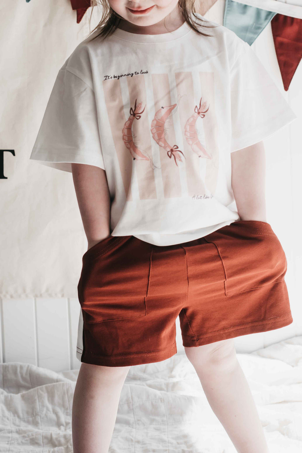 Kids Tee - It's beginning to look a lot like Christmas