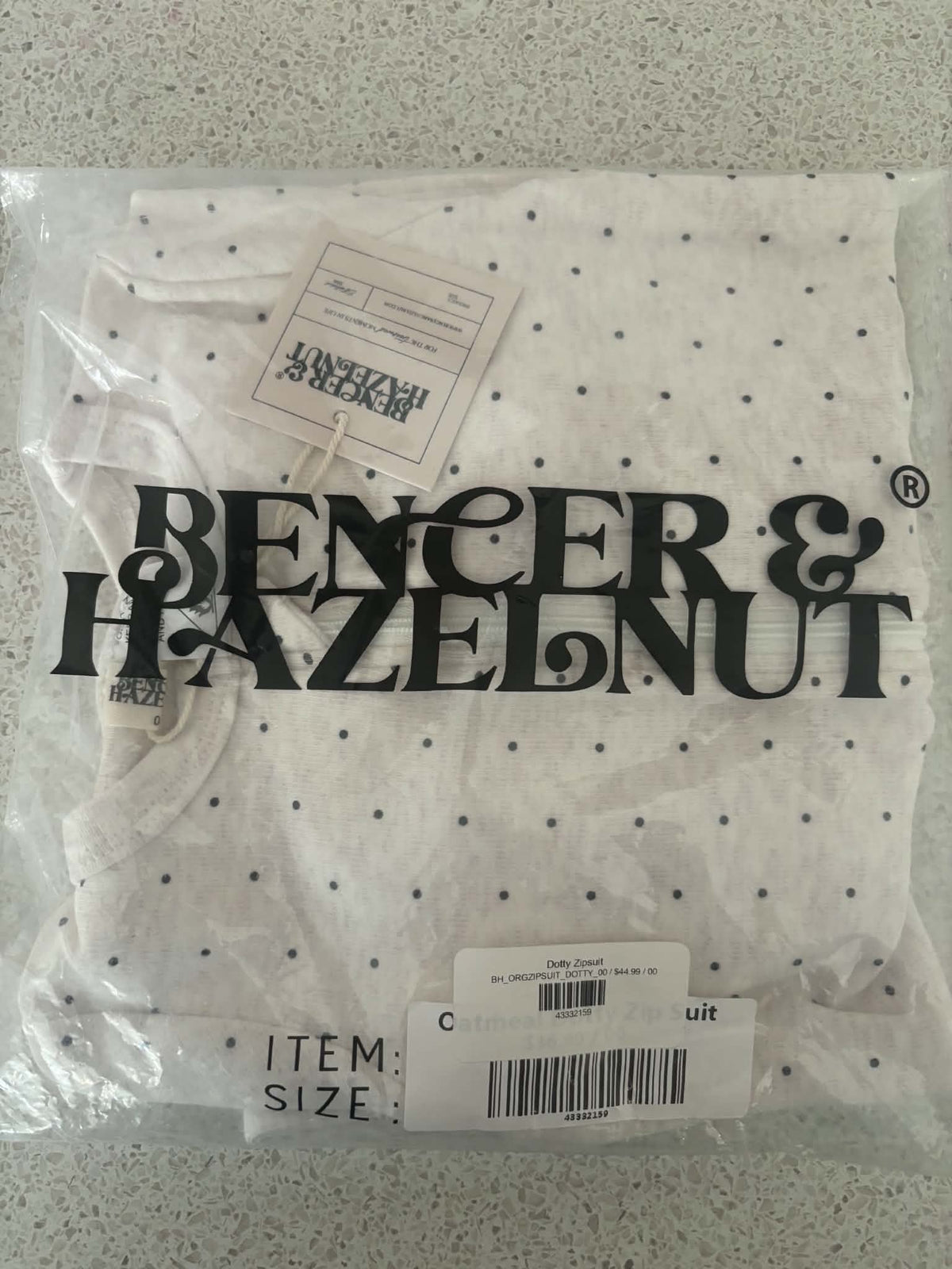 ZIPSUITS - SIZE 00