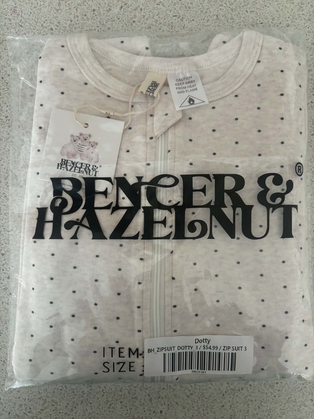 ZIPSUITS - SIZE 3