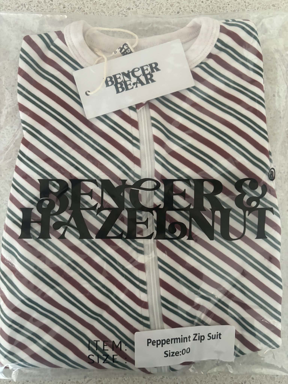 ZIPSUITS - SIZE 00